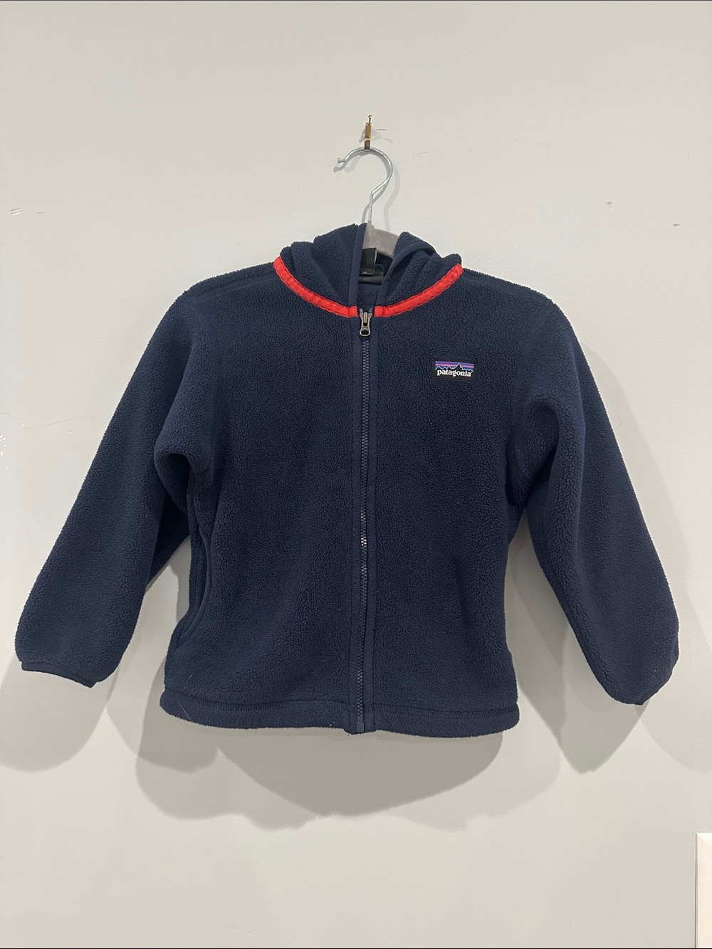 Patagonia Kids Navy Fleece Hoodie with Red Hood Trim size 3t